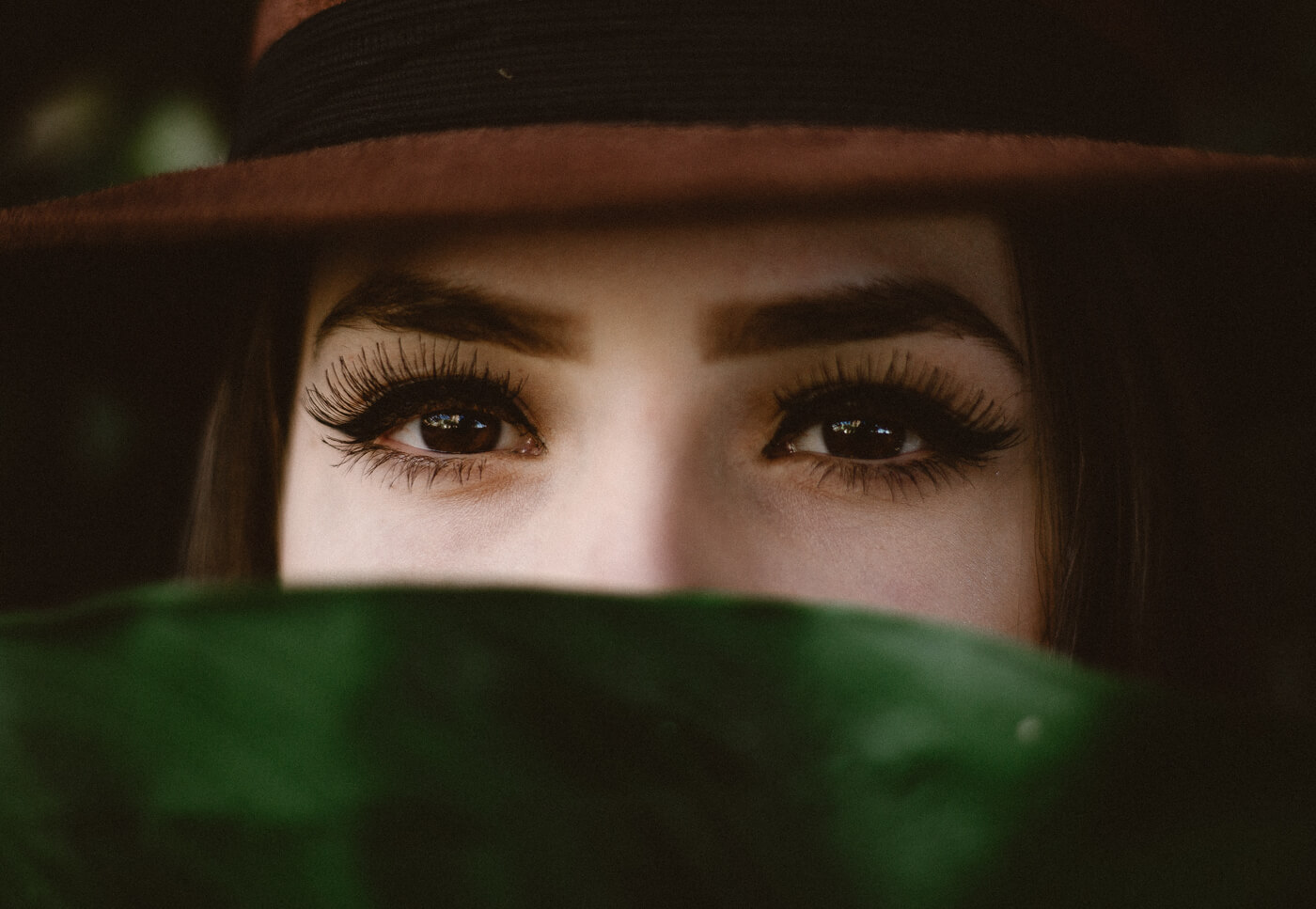 Why choose eyebrow & eyelash tinting treatments? Achieve an enhanced, natural look tailored to you. Find out more about patch tests, the hours of makeup time you'll save & the long lasting results. Get free beauty advice now.